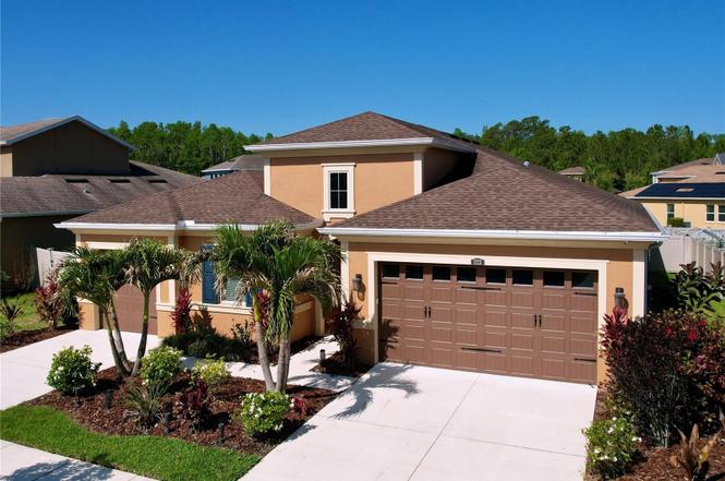Tampa - WESLEY CHAPEL, FL 33543 | 4 beds | 3 baths| $529,900